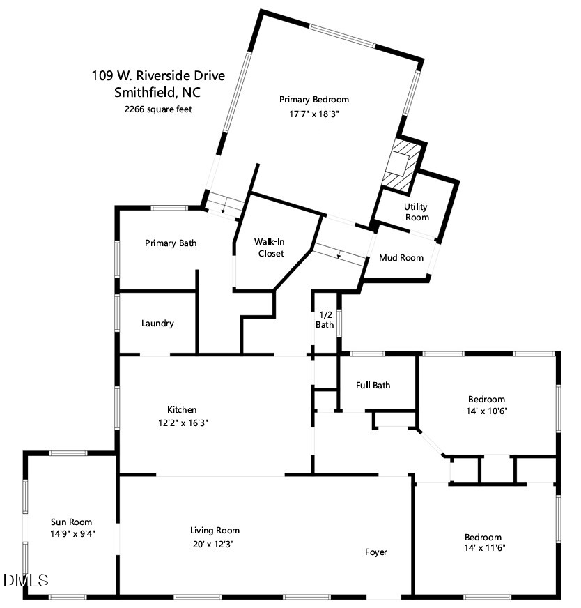 109 W Riverside Drive, Smithfield, NC 27577 - #2