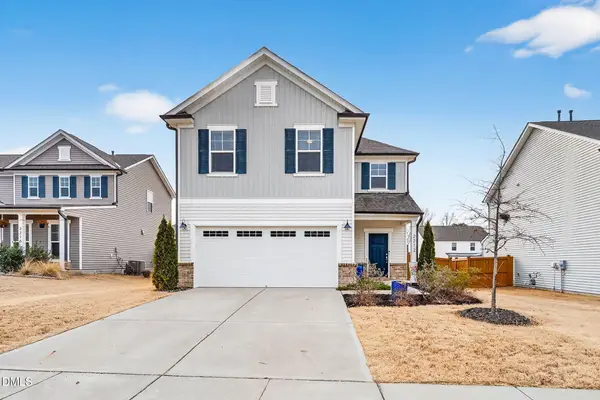 2212 Fairway Green Drive, Fuquay Varina, NC 27526