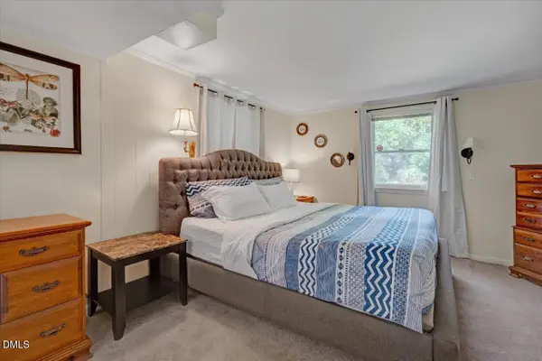 126 White Oak Drive, Durham, NC 27707