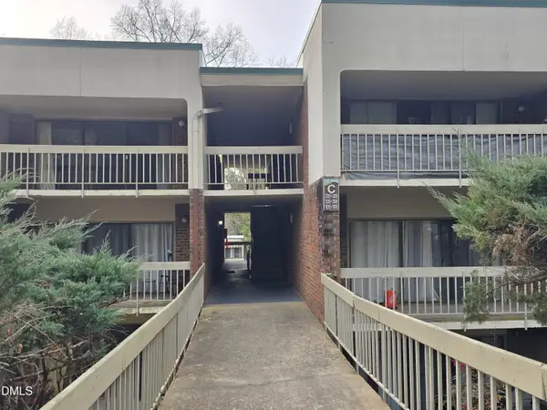 500 Umstead Drive #Unit 306, Chapel Hill, NC 27516