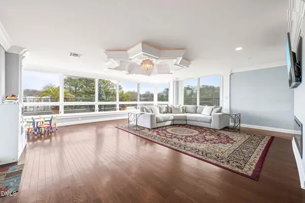 620 Martin Luther King Junior Boulevard #601, Chapel Hill, NC 27514