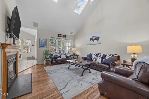 208 Trailview Drive, Cary, NC 27513