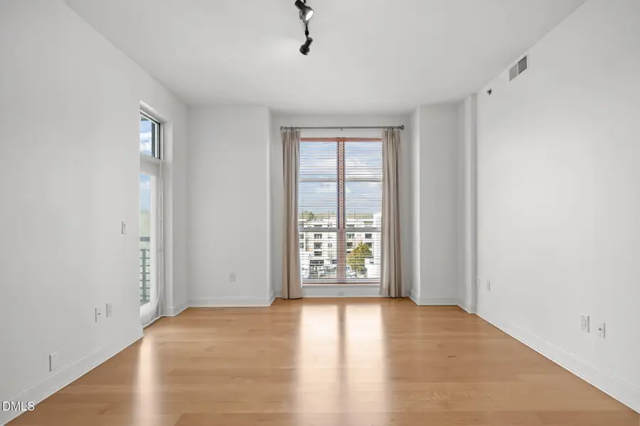 618 N Boylan Avenue #702, Raleigh, NC 27603 - #3