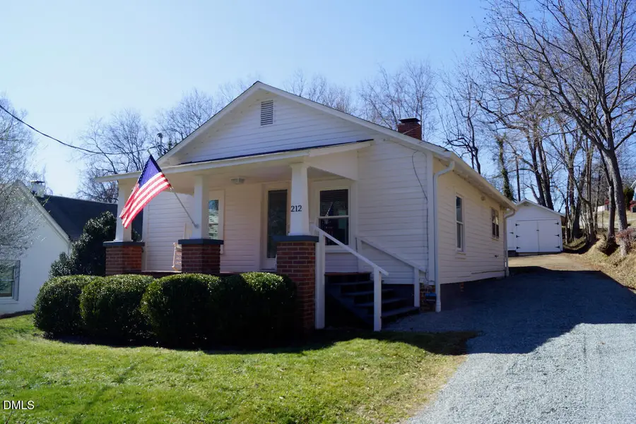 212 S Bellvue Street, Hillsborough, NC 27278 - #2