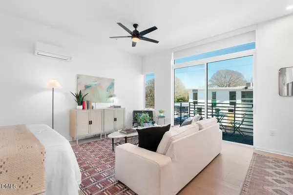 521 N Mangum Street #33, Durham, NC 27701