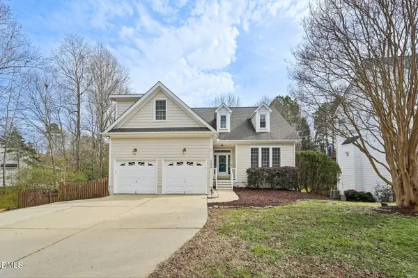 104 Hillspring Lane, Holly Springs, NC 27540