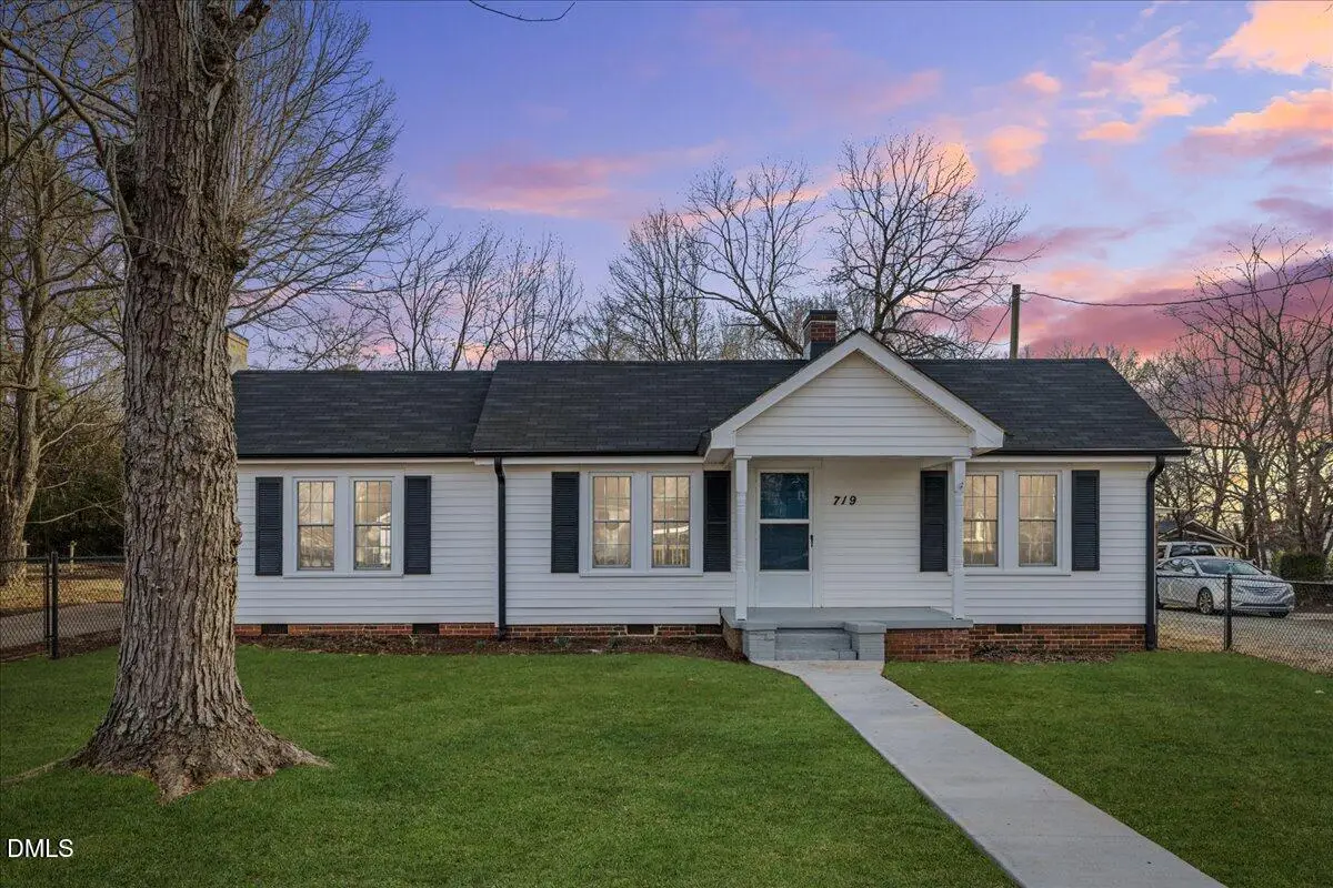 719 Center Avenue, Burlington, NC 27215 - #1