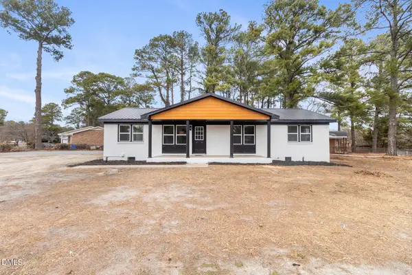 804 Lakecrest Drive, Fayetteville, NC 28301