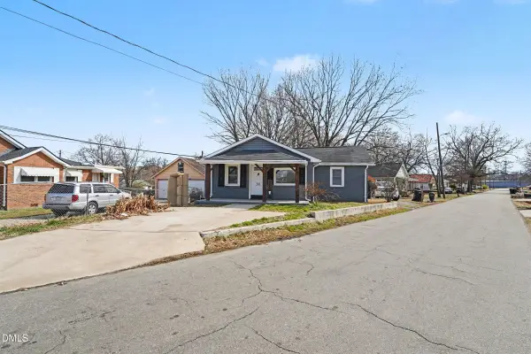 501 Apple Street, Burlington, NC 27217