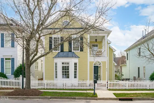 813 Carpenter Town Lane, Cary, NC 27519