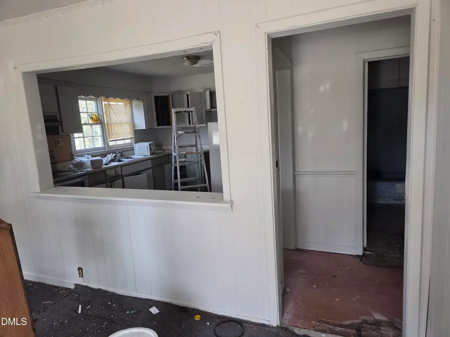 207 E Maple Street, Mount Olive, NC 28365 - #3