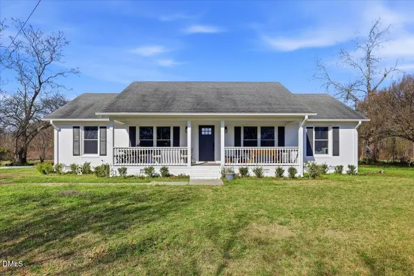 1036 Wellstown Road, Teachey, NC 28464