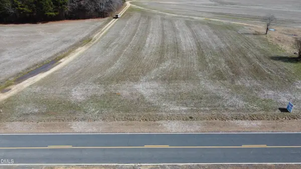 Address Withheld By Seller, Coats, NC 27521