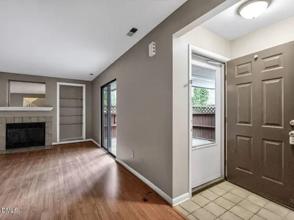 319 Brookberry Circle, Chapel Hill, NC 27517