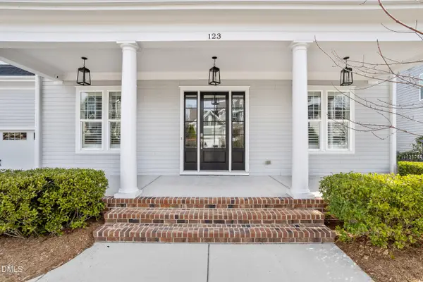 123 Larkin Lane, Chapel Hill, NC 27516