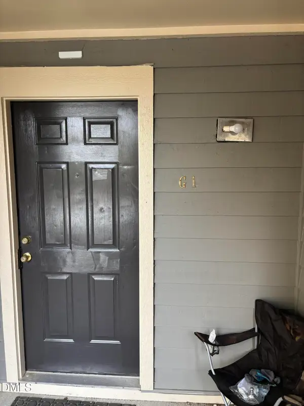 706 Martin Luther King Junior Boulevard #G12, Chapel Hill, NC 27514