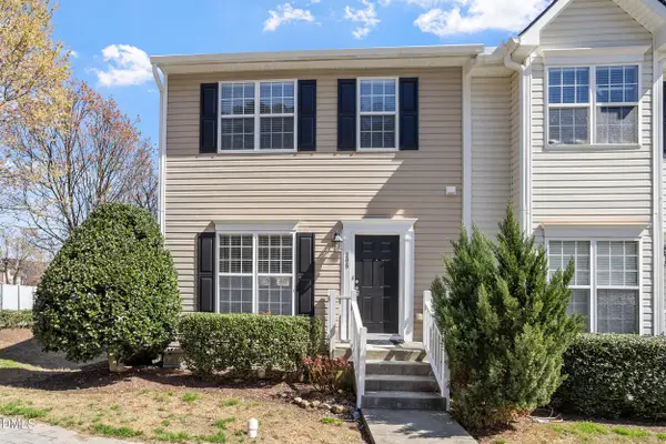 305 Anterbury Drive, Apex, NC 27502