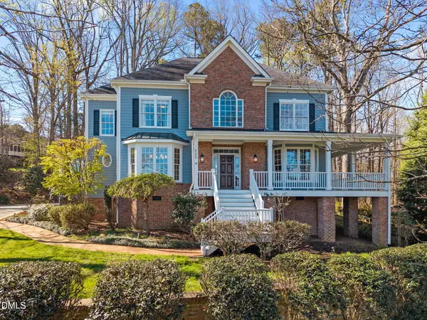111 Lake Ridge Place, Chapel Hill, NC 27516