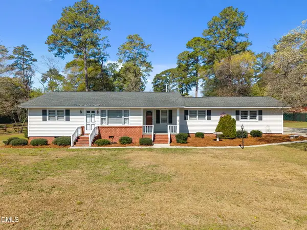 3833 Dunn Road, Eastover, NC 