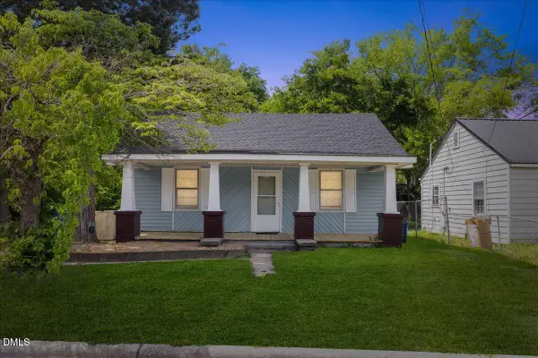 512 S King Street, Fayetteville, NC 28301