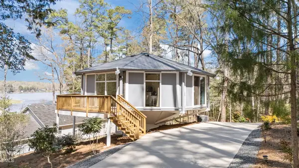 819 & 818 Hilltop Circle, Sanford, NC 27332