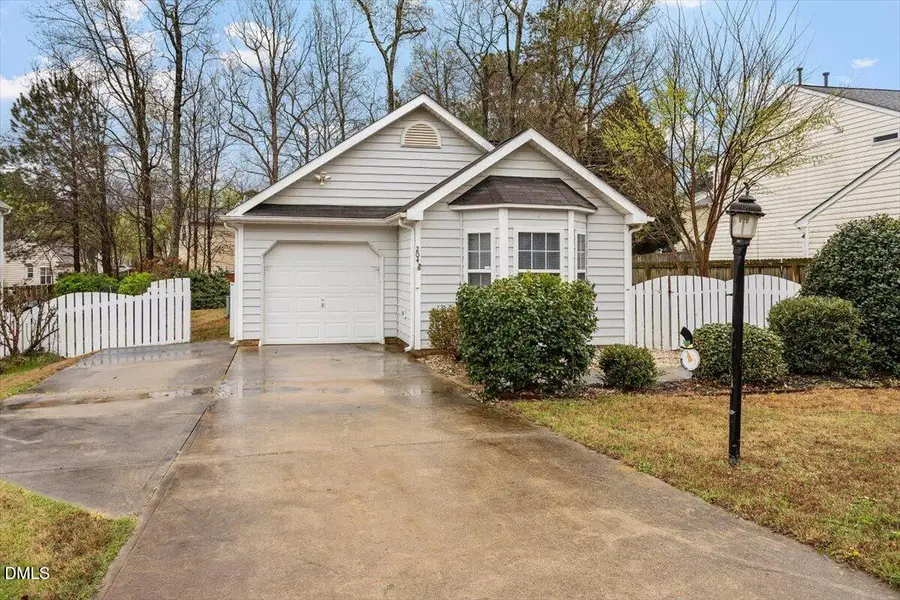 204 Thorncrest Drive, Apex, NC 27539 - #3