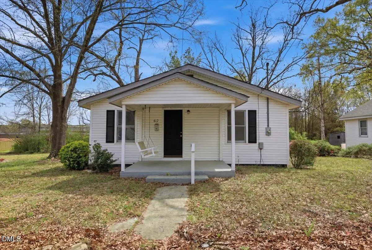 612 N 4th Street, Smithfield, NC 27577 - #1
