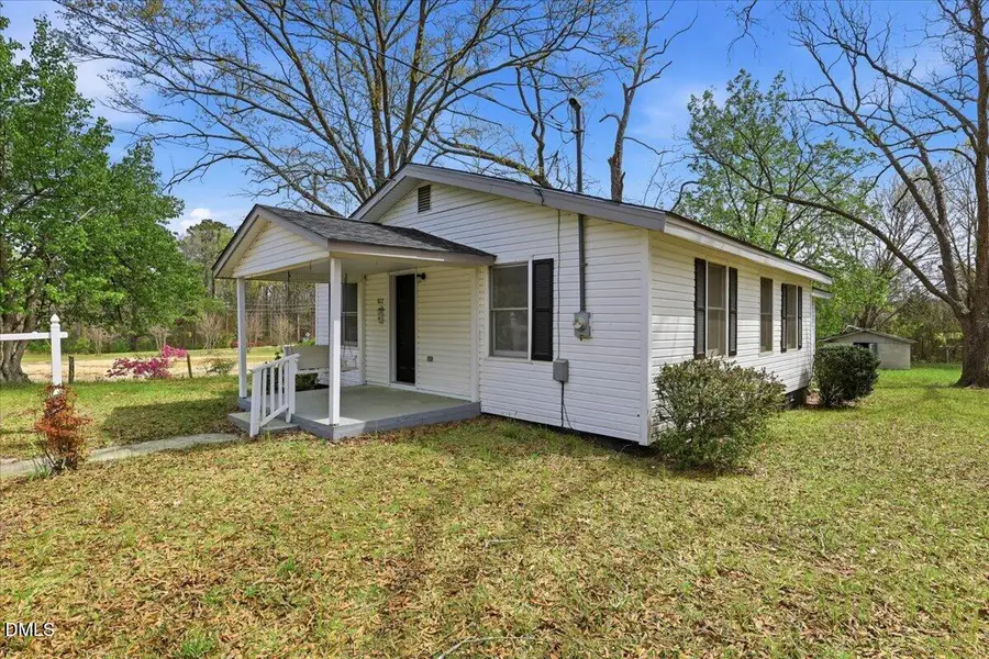 612 N 4th Street, Smithfield, NC 27577 - #3