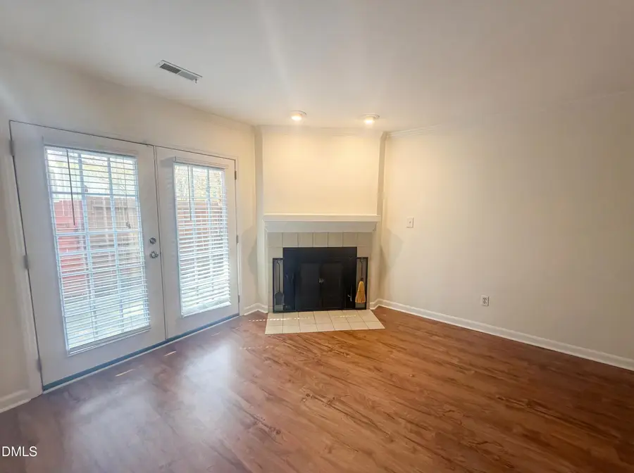 5621 Split Oak Way, Raleigh, NC 27609 - #3