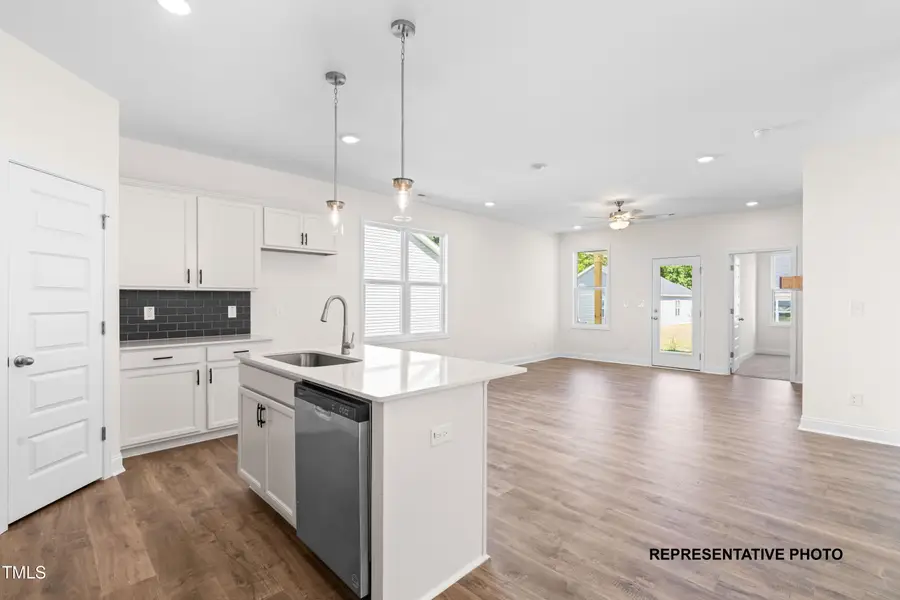 45 W Coulter Court, Selma, NC 27576 - #2