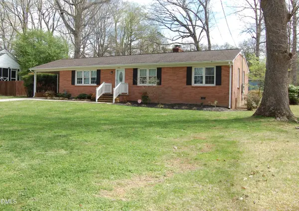 1517 Oakdale Circle, Henderson, NC 27536