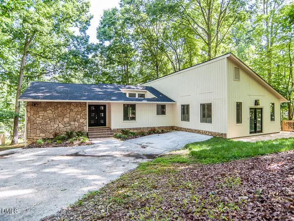 2004 Brocton Place, Durham, NC 27712