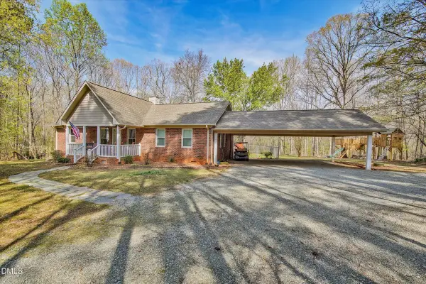 2547 Comanche Trail, Hillsborough, NC 27278