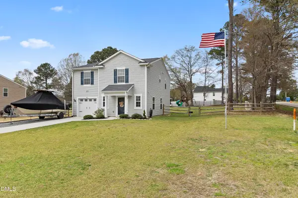 400 Century Lane, Cameron, NC 28326