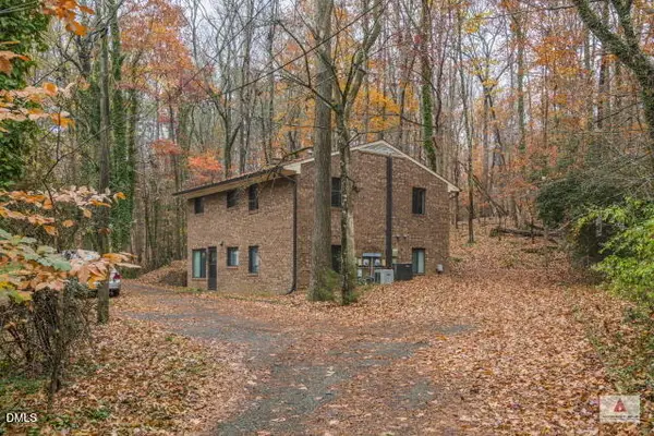 222 Valley Park Drive #A & B, Chapel Hill, NC 27514