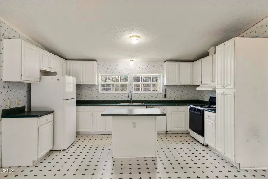 501 Macon Embro Road, Macon, NC 27551 - #2