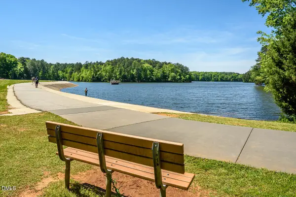 1220 University Court #203, Raleigh, NC 27606