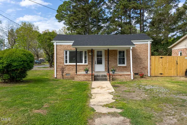 601 E Townsend Street, Dunn, NC 28334