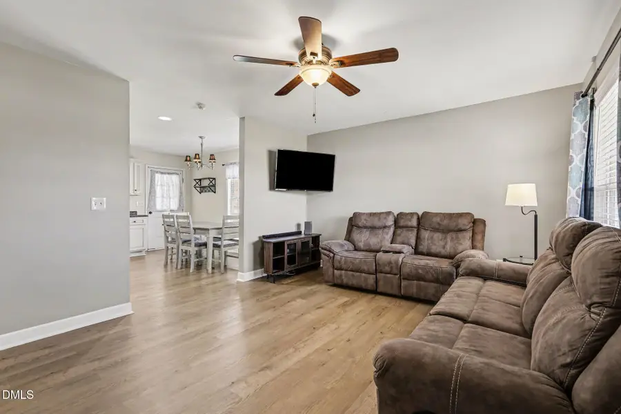 642 W Old Glencoe Road, Burlington, NC 27217 - #3