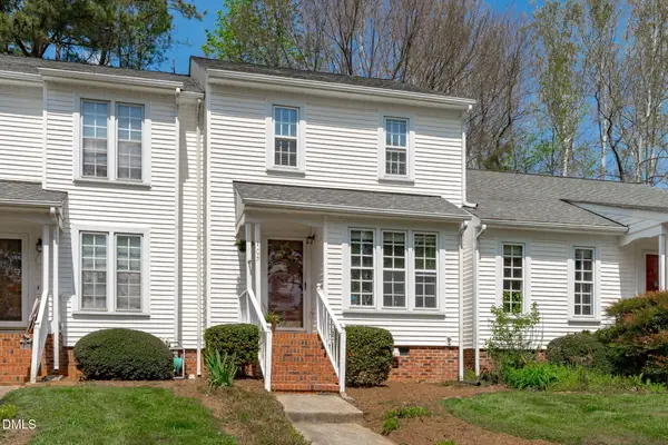 105 Greenmont Lane, Cary, NC 27511