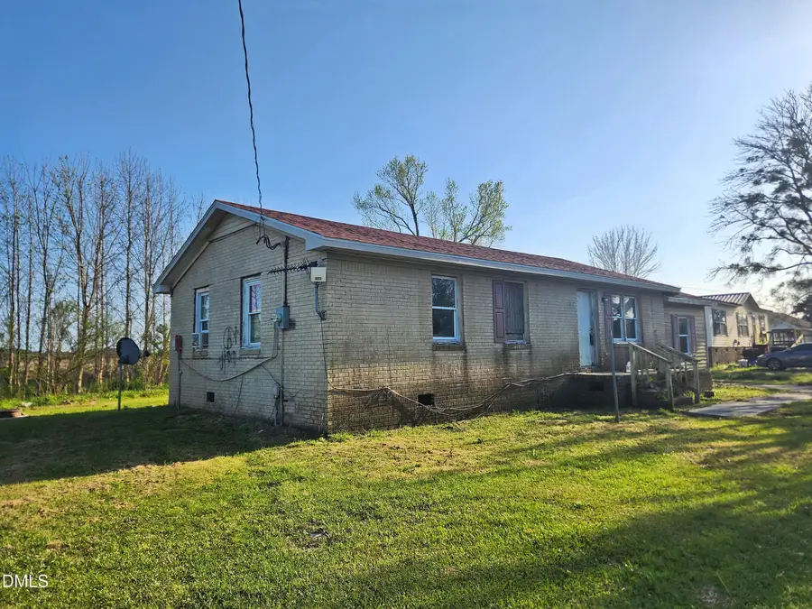 1729 Swamp Road, Engelhard, NC 27824 - #2