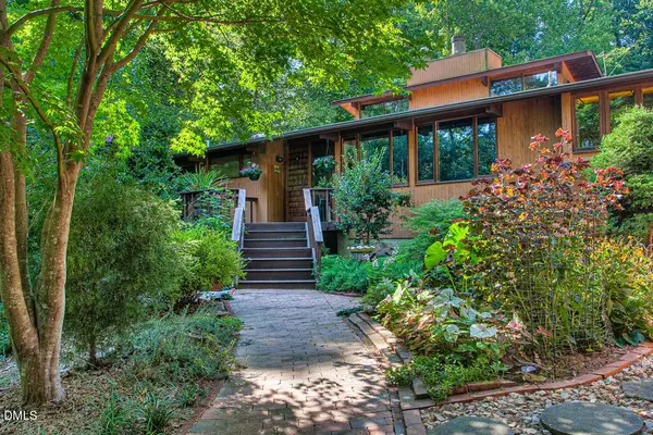 902 Kings Mill Road, Chapel Hill, NC 27517