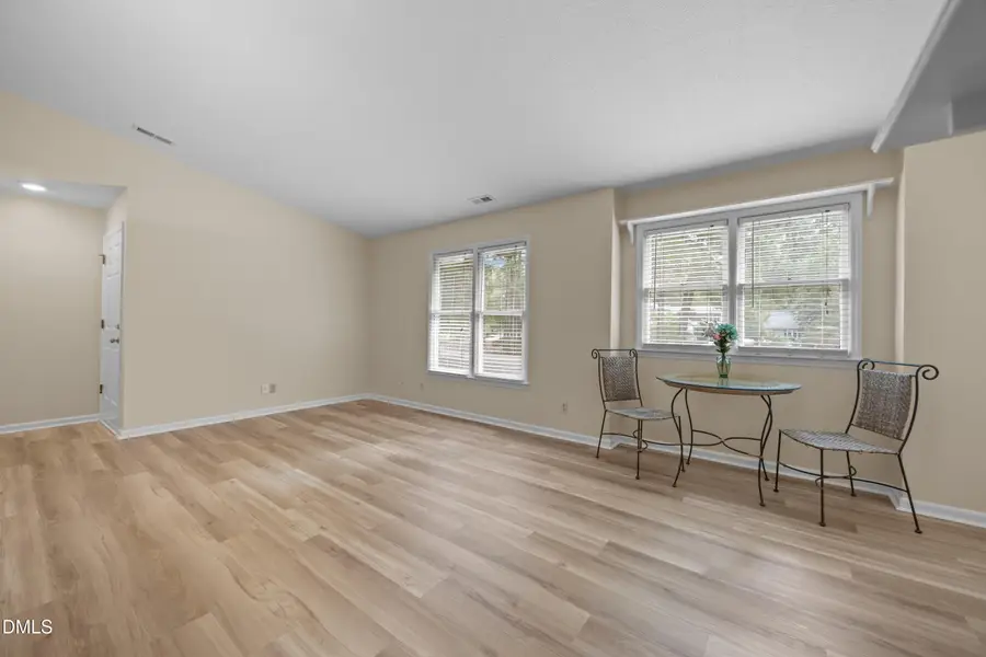 121 Westview Drive #Apt 16, Carrboro, NC 27510 - #3
