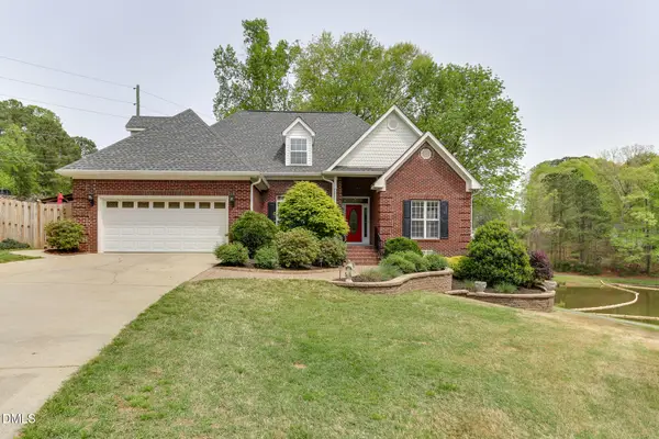 135 Lake Point Drive, Clayton, NC 27527