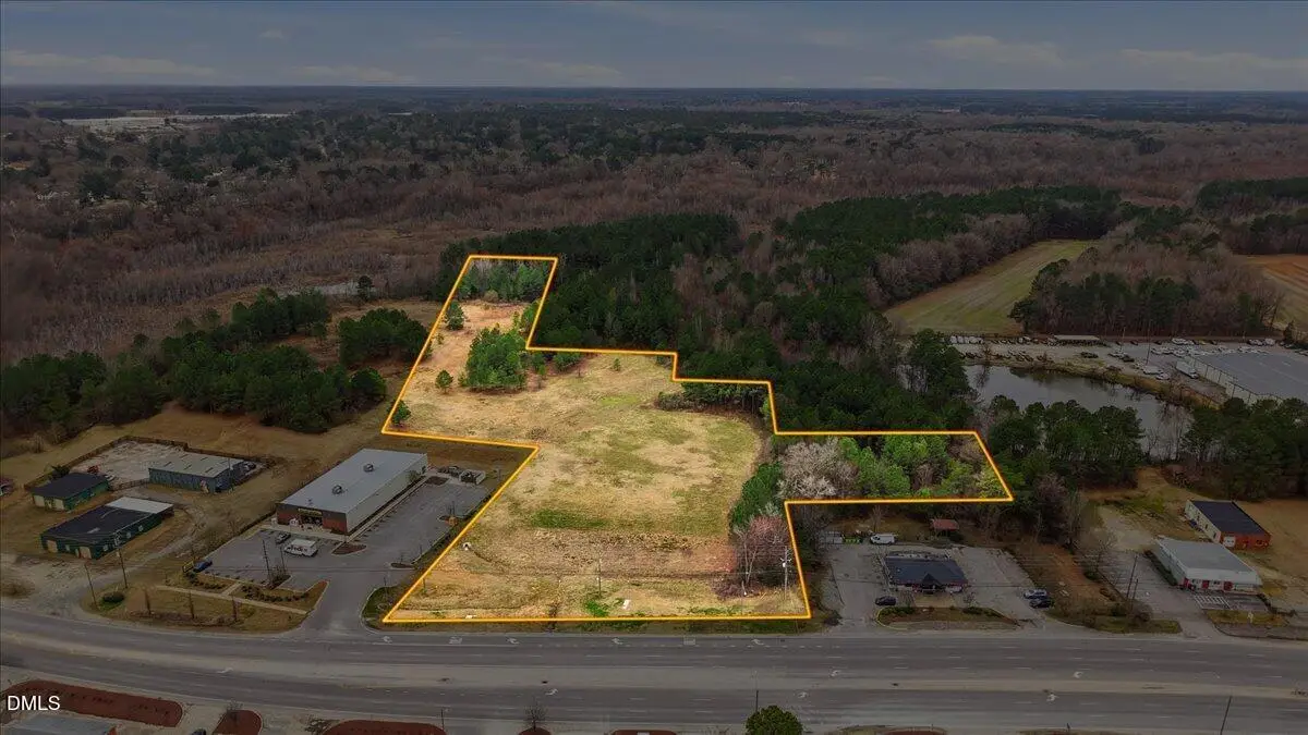 429 W Market, Smithfield, NC 27577 - #1