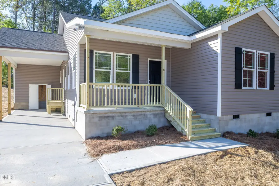 201 W Hamer Street, Coats, NC 27521 - #2