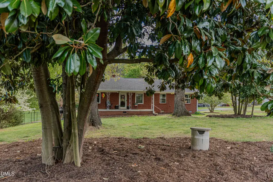 3244 Maple Avenue, Burlington, NC 27215 - #2