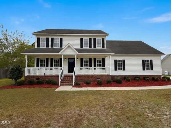 4565 Canasta Court, Hope Mills, NC 28348