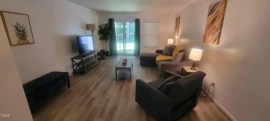 137 Kingsbury Drive, Chapel Hill, NC 27514 - #3