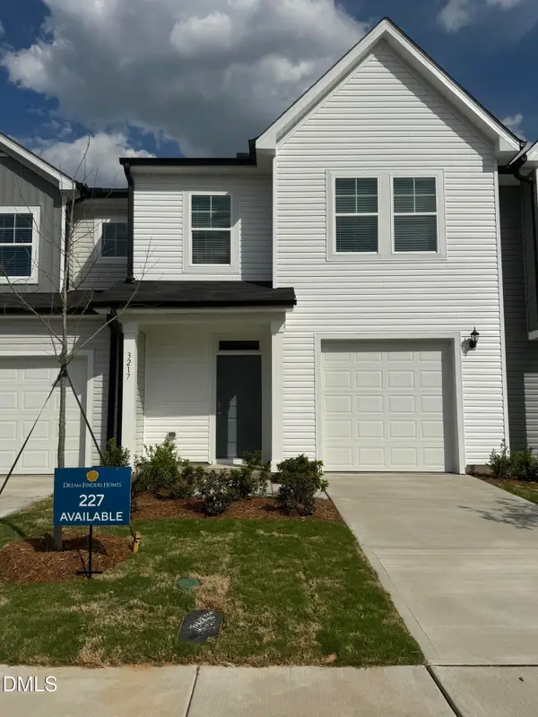 3217 Bailey Lake Drive #227, Fuquay Varina, NC 27526